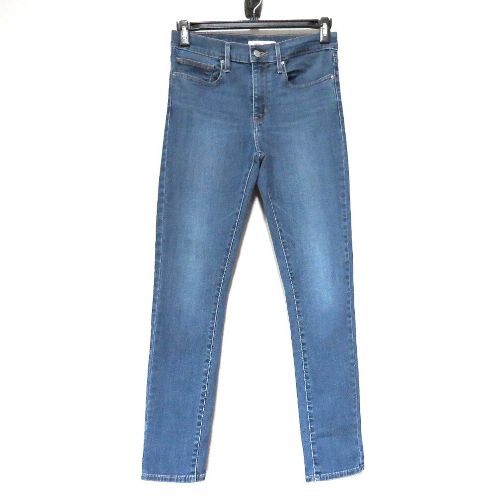 Levi's Slimming Skinny Medium Wash Mid-Rise Women's Size 30